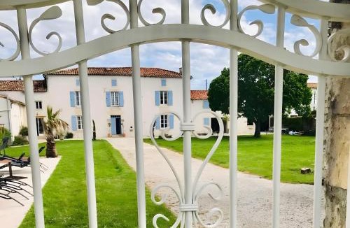 Vergne House | Ambre à la Rochelle