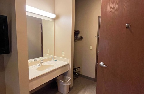 Ambridge Hotel | Ambridge Inn