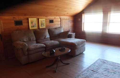 Barksdale Cabin | Ambush Hill Ranch, Remote With Running Creek, Canyons, Cliffs, End Of The Road
