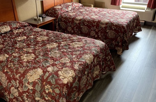 Amelia Court House Hotel | Amelia Inn & Suites