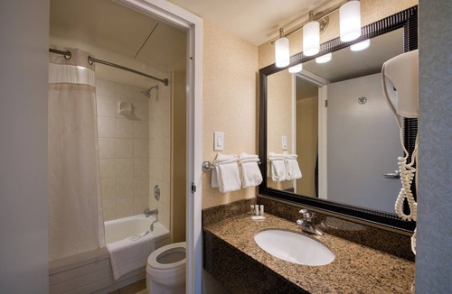 Southwest Calgary Hotel | Amenida Residences + Hotel n