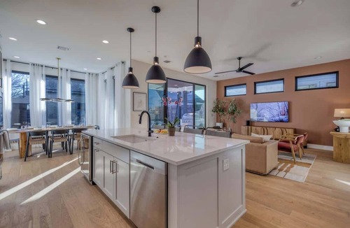 Hyde Park House | Amenities! Pool, Hot Tub, Theater, Outdoor kitchen