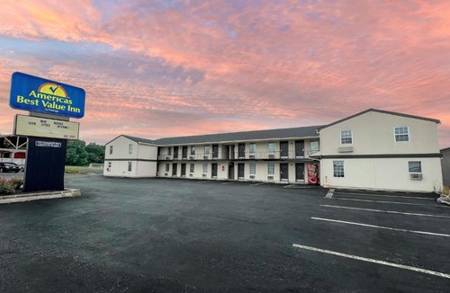 Rohrerstown Hotel | America's Best Value Inn Lancaster