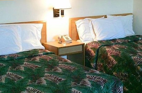 Mexico Hotel | America's Value Inn Mexico