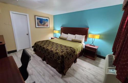 Tulsa Hotel | America's Value Inn