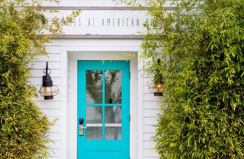 Greenport Hotel | American Beech - King Suite 2