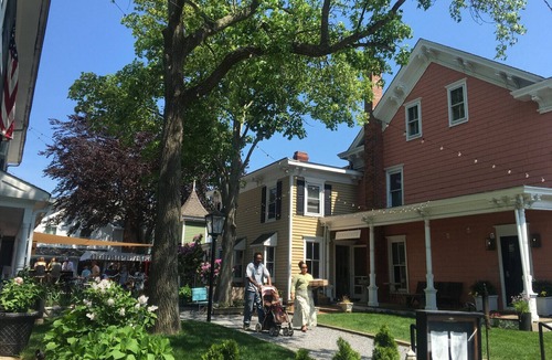 Greenport Hotel | American Beech - King Suite 2