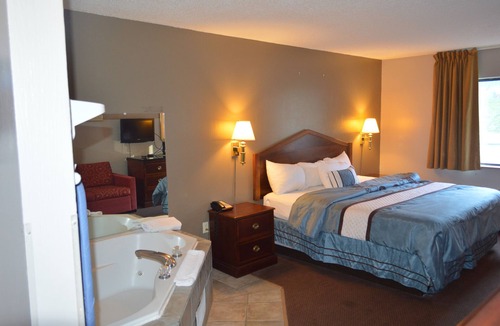 Bonnyman Hotel | American Elite Inn