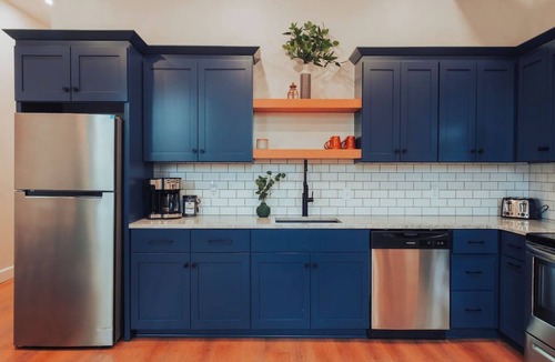 Millersburg Apartment | American Hall Young Suite