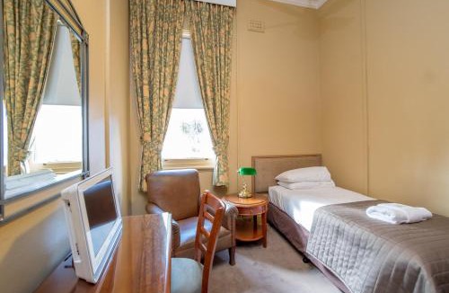 Creswick Hotel | American Hotel Creswick