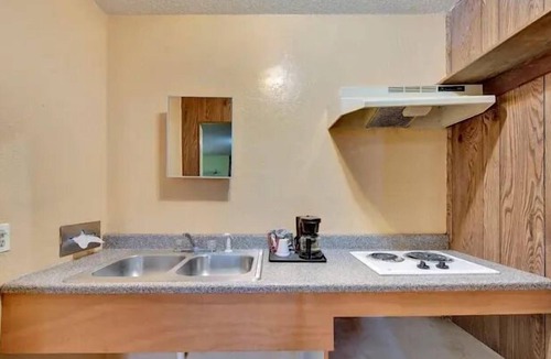 Vernon Hotel | American Inn By Hotel O Vernon Us 287