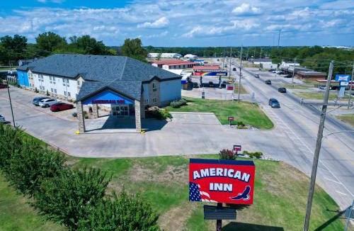 Madill Hotel | American Inn Madill
