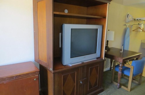 Stockton Hotel | American Inn Stockton