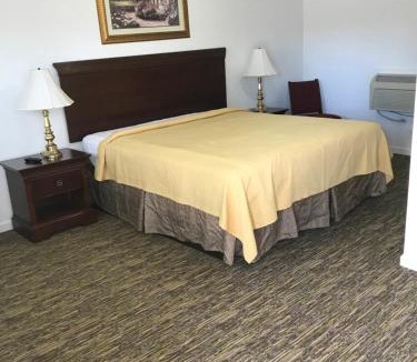 Angola Hotel | AMERICAN INN