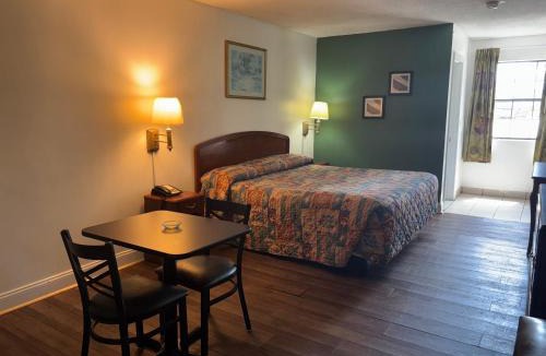 Metter Hotel | American Inn