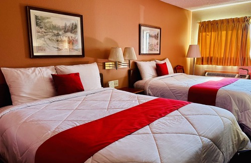 Ozark Hotel | American Inn