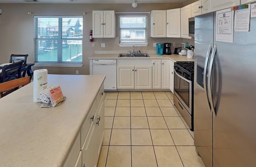 Jamaica Beach Cottage | American Pride by Ryson Vacation Rentals