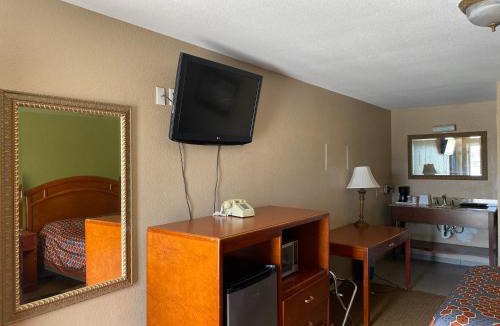 Baird Hotel | American Star Inn