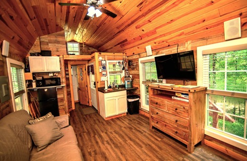 Murfreesboro Cabin | Americana Cabin
