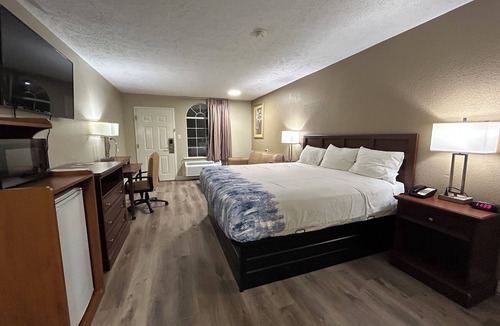 Henderson Hotel | Americana Inn