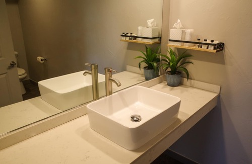 Downtown Hotel | Americana Modern Hotel