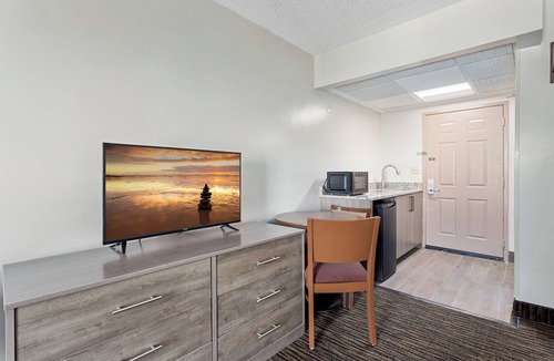 Ocean City Hotel | Americana Motor Inn
