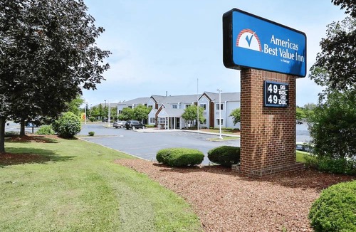 East Syracuse Hotel | Americas Best Value Inn East Syracuse