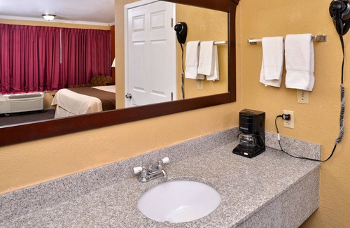 Schulenburg Hotel | Americas Best Value Inn Schulenburg