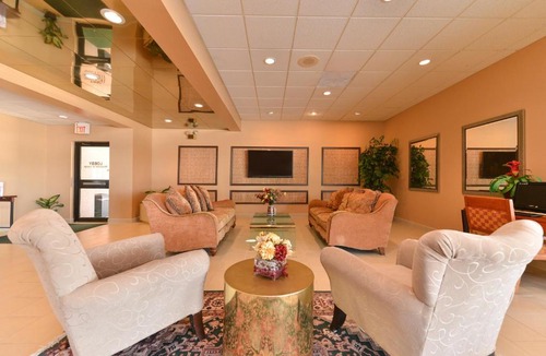Victoria Hotel | Americas Best Value Inn and Suites Victoria