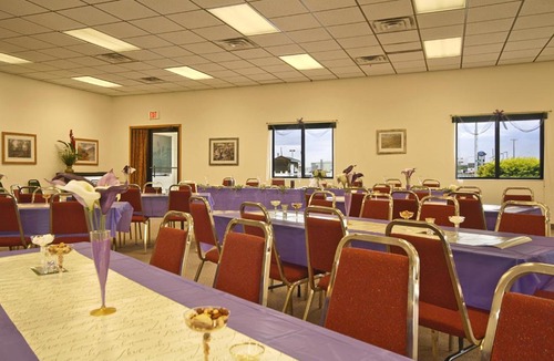 Nevada Hotel | Americas Best Value Inn and Suites - Nevada