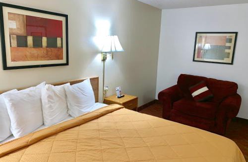Sidney Hotel | Americas Best Value Inn and Suites Sidney