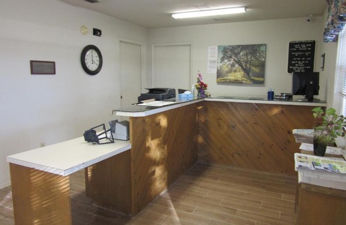 Baird Hotel | Americas Best Value Inn Baird