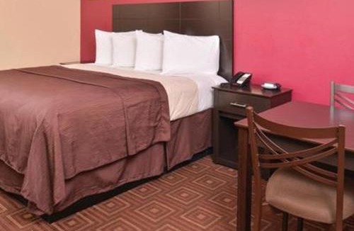 Baytown Hotel | Americas Best Value Inn-Baytown