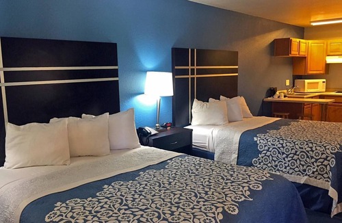 Bishop Hotel | Americas Best Value Inn Bishop Kingsville