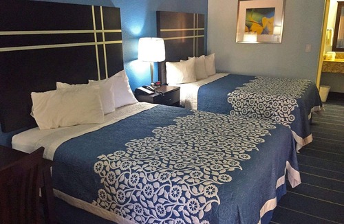 Bishop Hotel | Americas Best Value Inn Bishop Kingsville