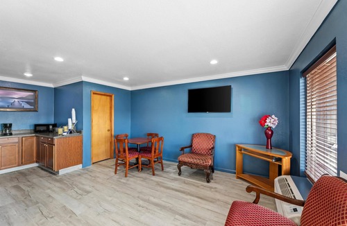 Indianola Hotel | Americas Best Value Inn Indianola