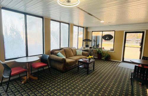 Jay Hotel | Americas Best Value Inn Jay