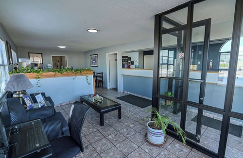 Meridian Hotel | Americas Best Value Inn Meridian
