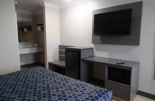 Rialto Hotel | Americas Best Value Inn-Rialto