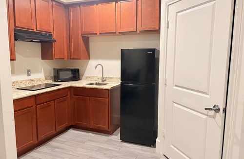 Houston Hotel | Americas Best Value Inn & Suites Houston Veterans Memorial