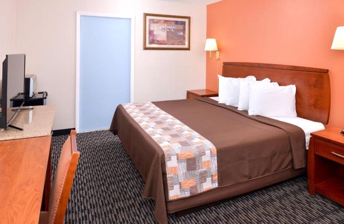 Sullivan Hotel | Americas Best Value Inn Sullivan