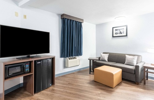 Searcy Hotel | Americas Best Value Inn Searcy