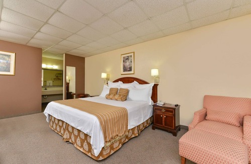 Victoria Hotel | Americas Best Value Inn & Suites Victoria