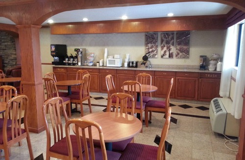 Monroe Hotel | Americas Best Value Inn & Suites Monroe