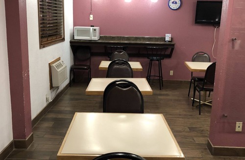 Sidney Hotel | Americas Best Value Inn & Suites Sidney