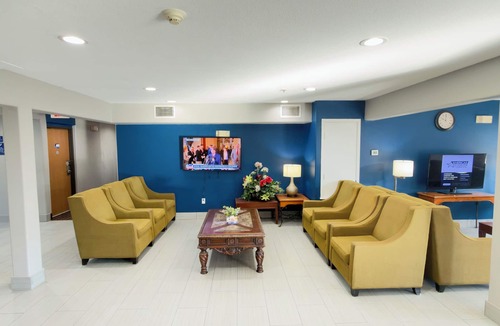 Ada Hotel | Americas Best Value Inn & Suites Ada