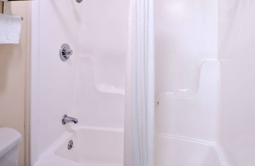 Sullivan Hotel | Americas Best Value Inn Sullivan