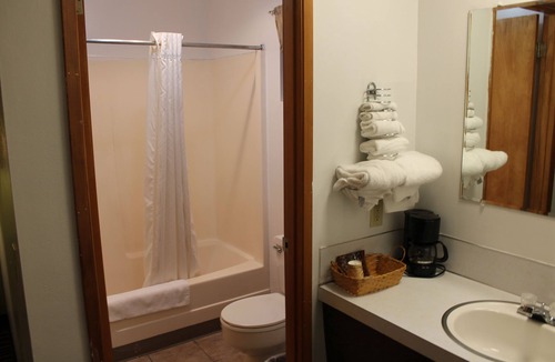 Boardman Hotel | Americas Best Value Inn Boardman