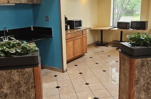 Horseheads Hotel | Americas Best Value Inn Horseheads