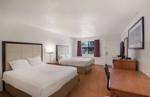 Lockhart Hotel | Americas Best Value Inn Lockhart